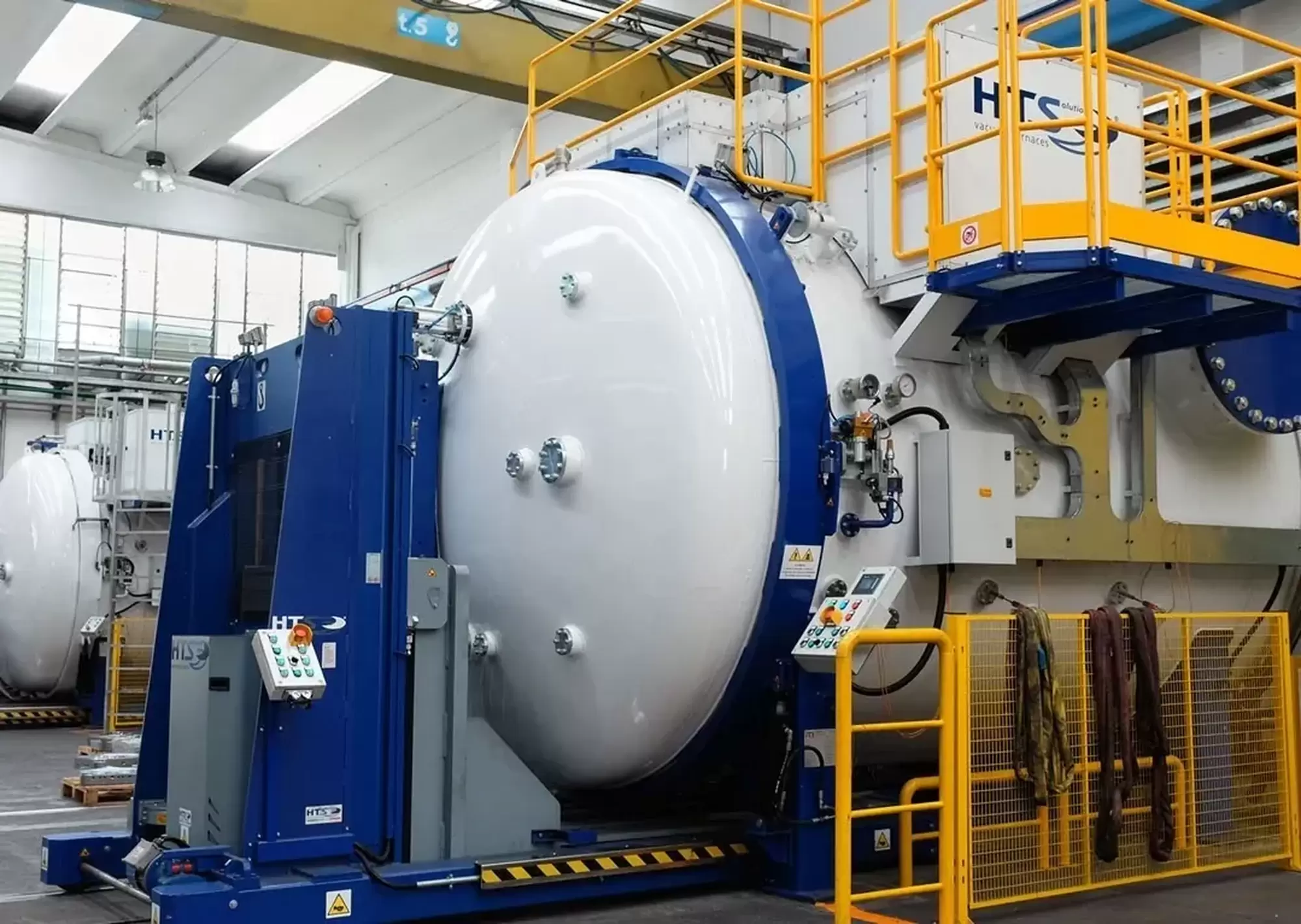 Furnaces, technologies and services for vacuum heat treatment of metals  Furnaces, technologies and services for vacuum heat treatment of metals